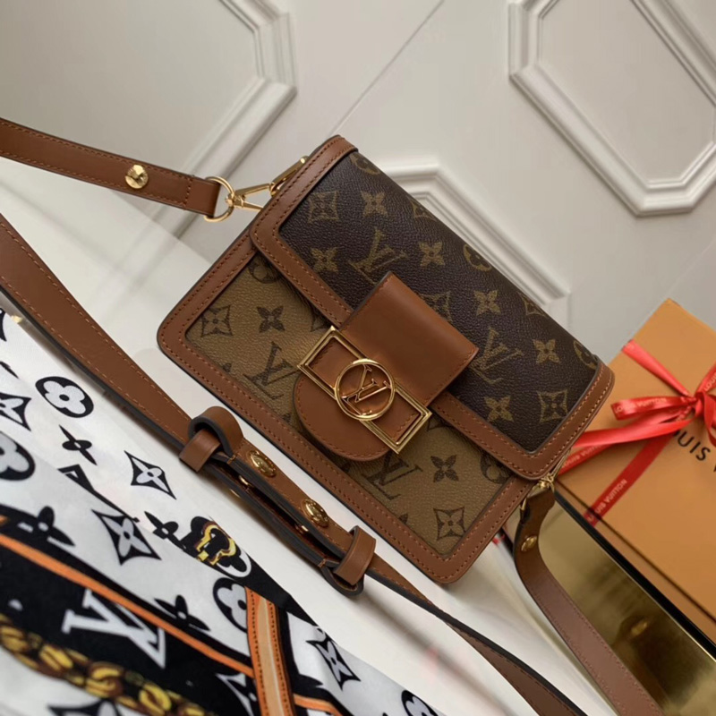 M44580 LV MINI DAUPHINE 手袋 Monogram Reverse 帆布女包 LV迷你小包