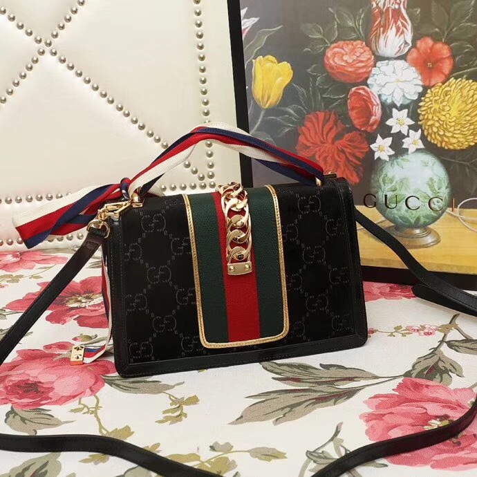 524405 GUCCI Sylvie新款 絲絨拼皮 蝴蝶結織帶 單肩女包 黑色
