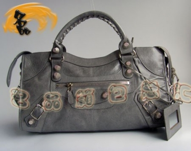 084328A �¿��ɫţƤ�r(sh��)��Ů�� BALENCIAGA��(j��ng)��C(j��)܇(ch��)�� ������������Ů��