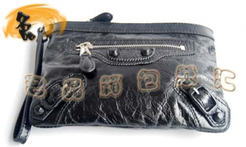 084330 ��A1:1Ʒ�| ���������¿�ţƤ�r��Ůʿ�ְ� BALENCIAGA���ð�