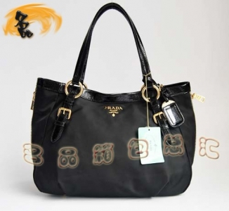 138501 Prada������겼Ů�� �����_������ Prada�μ�� ��ɫ