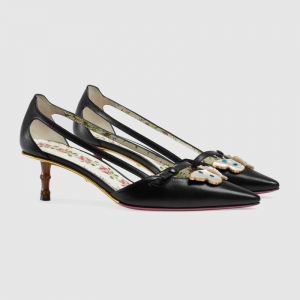 493934 GUCCI �w���b� ��Ь�� Gucci���^�߸�Ь ��ɫ