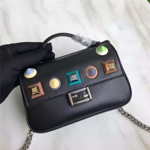 FENDI 1765 17�¿�СţƤ��ɫ�Tᔰ�  �����_(k��i)�� �pF��朗l�� ��ɫ��ɫ�T�