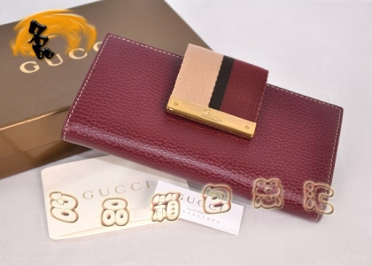181672 һ��һƷ�|(zh��)Gucci�X�� �����M(j��n)�ڸߙnţƤŮʿ�X�A Gucci�L���X�� �tɫ