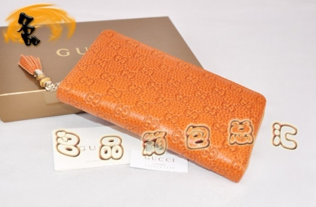232977 Gucci�M(j��n)���^��ţƤ�r(sh��)��Ůʿ�L(zh��ng)���X(qi��n)�A Gucci�X(qi��n)�� Gucci���� ��ƷƷ�|(zh��) ��ɫ