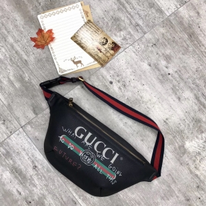 493869 GUCCI �¿��؛ �M��ţƤ ��ӡͿ�f ���e���� ��ɫ