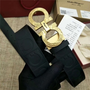 Salvatore Ferragamo ������Ľ �߶˶��� �M(j��n)���p�� �r(sh��)�����eƤ�� ��ɫ�񻨿�