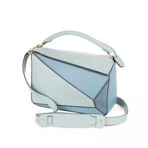 Loewe �_���� 2017�¿� Puzzle��ɫ�ִ� Ůʿ�米б��� �\�{