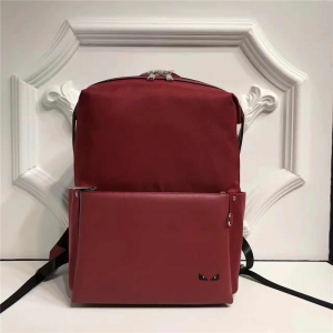 Fendi �ҵ��¿� ����ƴƤ BAG BUGS�۾��D�� �p�米�� �Ƽtɫ