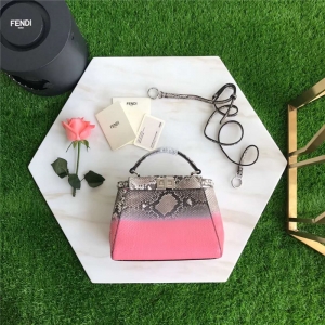 5590 FENDI �ҵ� ����Ƥ �zӡ����� �ɂ�(g��)��(n��i)�� ������� ��ɫ