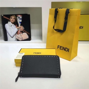 0198 FENDI �ҵ� ��֦�y��߷� �_�R�h�@ʽ���SELLERIAƤ�A ��ɫ