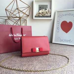 22B558 Ferragamo ������Ľ ���� Vara �����Y(ji��)��� ���w朗l��� ��t