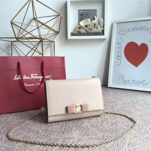 22B558 Ferragamo ������Ľ ���� Vara �����Y(ji��)��� ���w朗l��� ��ɫ