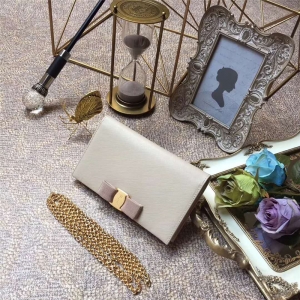 22B875 Ferragamo ������Ľ ����ɫVara�����Y(ji��) �๦��С�� ��ɫ