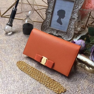 22B875 Ferragamo ������Ľ ����ɫVara�����Y(ji��) �๦��С�� ��ɫ