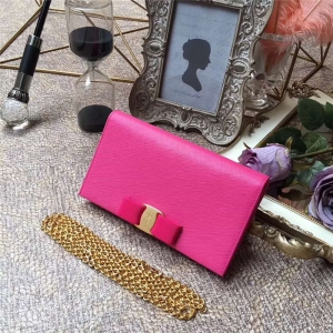 22B875 Ferragamo ������Ľ ����ɫVara�����Y(ji��) �๦��С�� �Ҽt