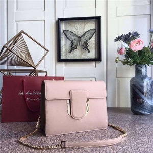 21G671 Ferragamo ������Ľ ��h��� СţƤ ��̖���w 朗l�� ���
