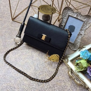  21F816 Ferragamo ������Ľ ��̖���w�� ԭ��Ʒ�ƌ���Ƥ ��ɫ