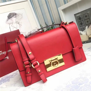 21E099 Ferragamo�Ƹ���Ľ �͹ŷ��� ��̖ ����μ�� �tɫ