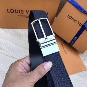 MP027 LV �����°��b �D(zhu��n)�ӿ� �ֹ��p�� �p����� LV��ʿ���� ���{(l��n)ɫ
