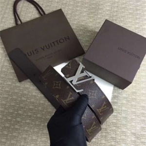 M9043U LV Initiales �p������ LVƤ�� LV��ʿ���� ��ɫ�y��