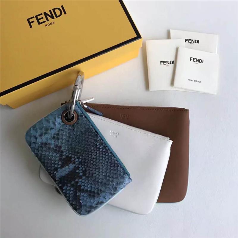 001 FENDI�ҵ� F IS FEND �������h ţƤƴ��Ƥ ���ð� �{�׷�