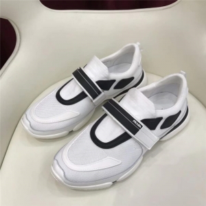 PRADA �����_(d��)�\(y��n)��(d��ng)Ь PRADA���eЬ �M(j��n)�ھW(w��ng)�� �r(sh��)�п� ��ɫ
