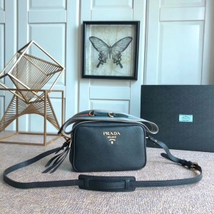 1BH082 pradaŮ�� �����_�μ�� prada2018�¿� �����_�μ�б��� ��ɫ
