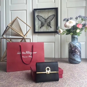 224639 Ferragamo������Ľ Gancio�R��� ���w��ʽ�X�� ��ɫ