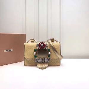 5BH609 MIUMIU��(zhu��n)���¿� ��ˮ������ �ݾ�Ƥ�� ���w�ִ� ��ɫ