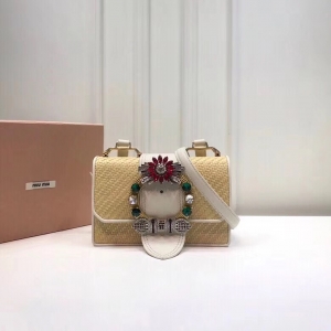 5BH609 MIUMIU��(zhu��n)���¿� ��ˮ������ �ݾ�Ƥ�� ���w�ִ� ��ɫ