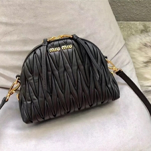 5BH092 MIUMIU���� �����¿� ܛ��� С̖(h��o)������ ��ɫ