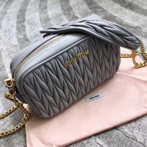 5BH118B MIUMIU�����¿� �ް�С��Ƥ ���C(j��)�� �\��