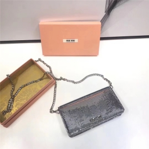 5ZH029 MIUMIU ��(zhu��n)���¿� �ֹ�����C ��Ƭ朗lС�� �yɫ