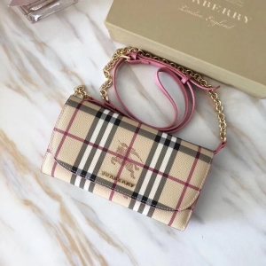 40732211 Burberry Vintage��y ƴƤ�� ���Rӡ�� ���X�A ��ɫ