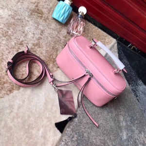 5BH122 MIUMIU���� �������¿� ��̖ ɽ��Ƥ ����μ�� ��ɫ