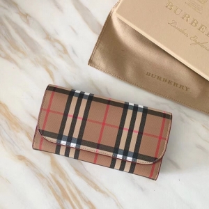 40734271 BurberryŮ���X�� Vintage��yƴƤ�� ײɫ �͌����L(zh��ng)���X�A �p�t
