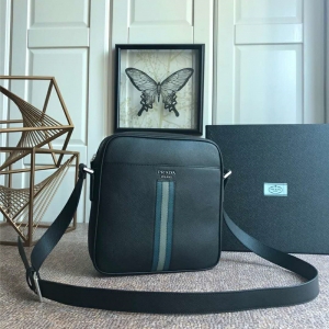 Prada�а� �����_(d��)�μ�� ʮ�ּyţƤ �ֹ�ƴɫ �����_(d��)�μ�б��� ��ɫ