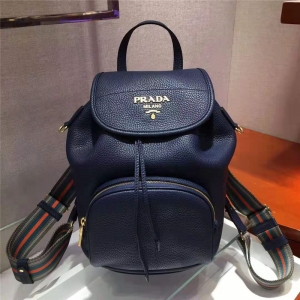 1BZ035 PradaŮ�� ¹Ƥ�yţƤ ���K���w�米�� �����_�p��� ���{ɫ