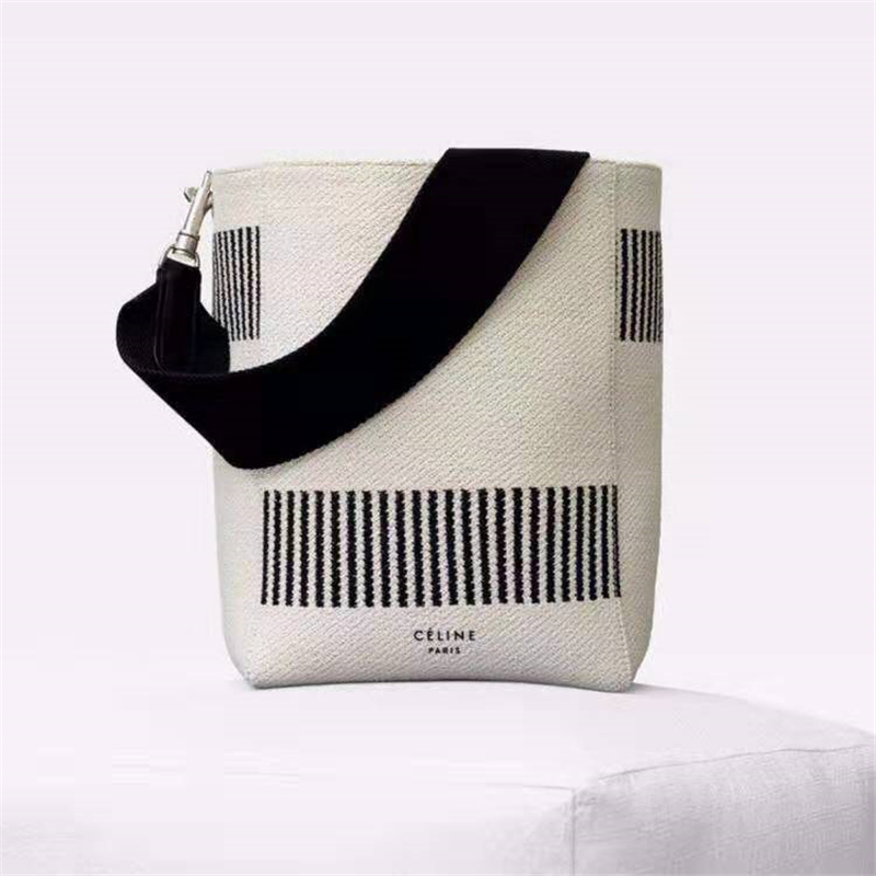 189302 Celine�ִ� SANGLE BUCKET С̖ ��������� CelineˮͰ�� �ڗl�y