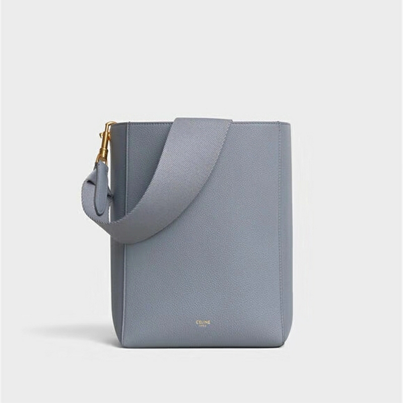 189303 Celine�ִ� SANGLE BUCKET С̖ ����СţƤ CelineˮͰ�� ���{ɫ