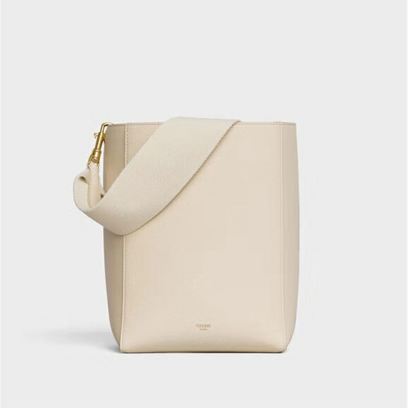 189303 Celine�ִ� SANGLE BUCKET С̖ ����СţƤ CelineˮͰ�� ��ɫ