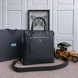 2VG046 Prada��ʿ���İ� SaffanoƤ�� Prada����� ��ɫ
