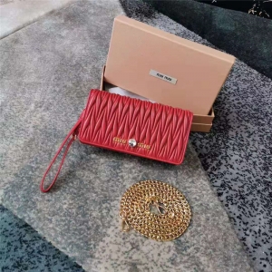 5ZH029 MiuMiu�����¿� С��Ƥ �������w朗lС�� �tɫ