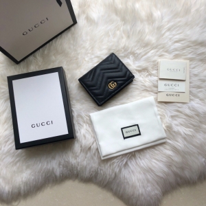 546580 Gucci GG Marmont�W�pV��Ƥ��С̖�X�� ��ɫ