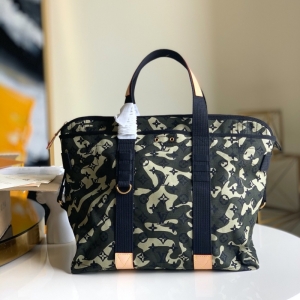 M95783 LV�Բ��а� ꐹ�ϣͬ���Բʰ��� LV�μ�� LV�����