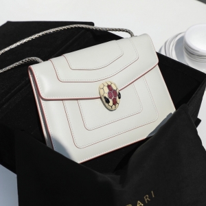 BVLGARI������ Serpenti Foreverϵ��Ů�� ���w���^�� ��ɫ