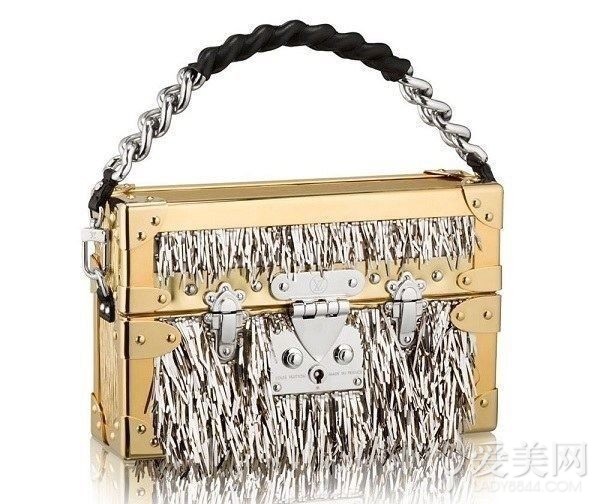 繼續(xù)奢侈風(fēng)向標 LV2015度假系列包袋