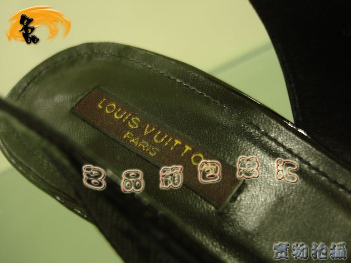 Louis Vuitton ��(j��ng)���ϻ� LVŮЬ LV�߸�Ь LV���(hu��)Ь һ��һ