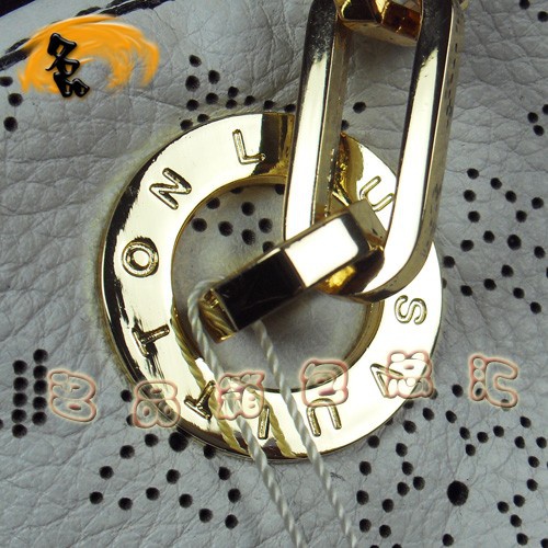 95513 LV���¿� LV����� LV��(j��ng)���ϻ�ϵ�� LV���� LV�r(sh��)��Ů��